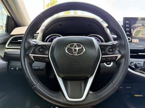 Used 2022 Toyota Camry XLE FWD image 27