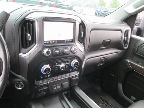 Used 2020 GMC Sierra 2500 Denali w/ Denali Ultimate Package image 30