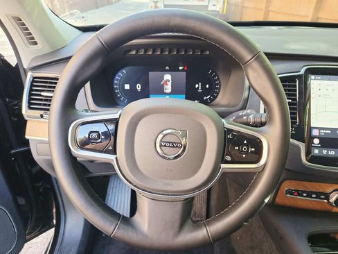 Used 2025 Volvo XC90 B6 Plus w/ Protection Package AWD/4WD image 22