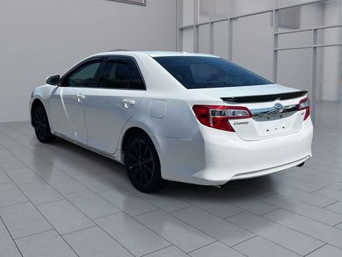 Used 2013 Toyota Camry XLE image 5