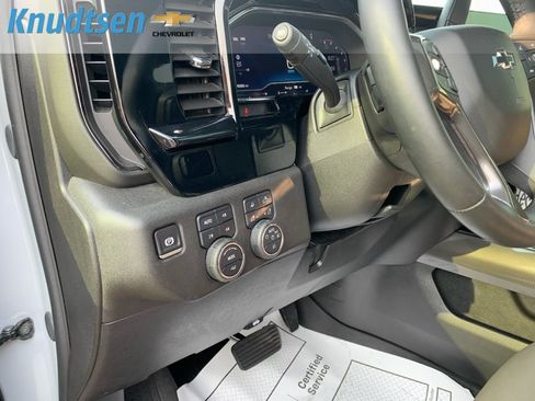 Used 2025 Chevrolet Silverado 2500 ZR2 w/ LPO, Dark Essentials Package AWD/4WD image 20