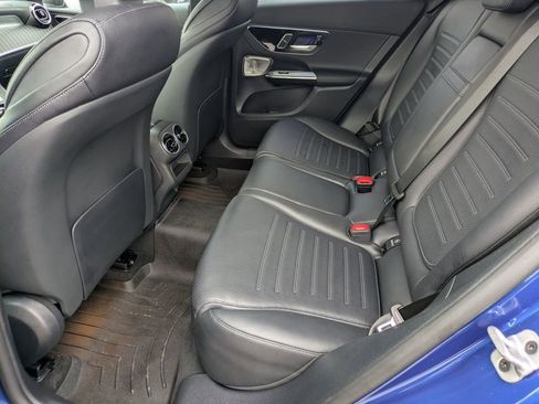 Used 2023 Mercedes-Benz GLC 300 GLC 300 image 41