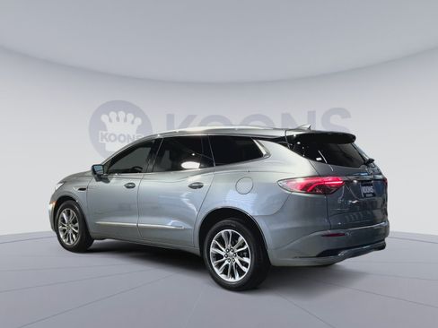 Used 2024 Buick Enclave Avenir w/ Avenir Technology Package AWD/4WD image 8