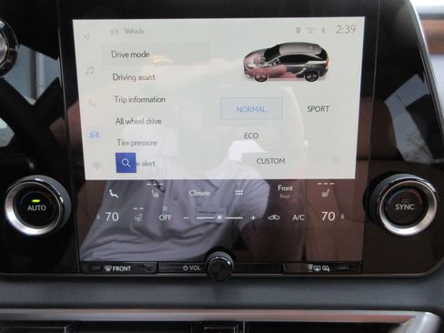 New 2026 Lexus RX 350 AWD image 38