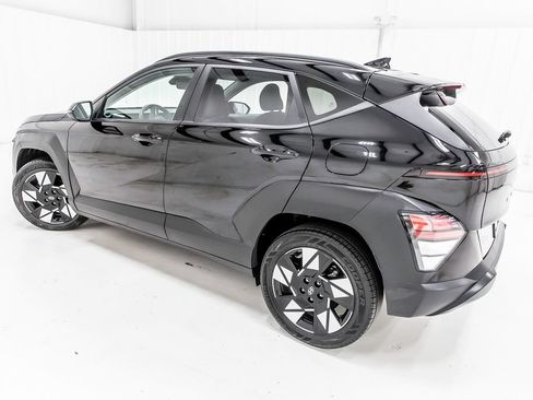 Used 2024 Hyundai Kona SEL FWD image 4
