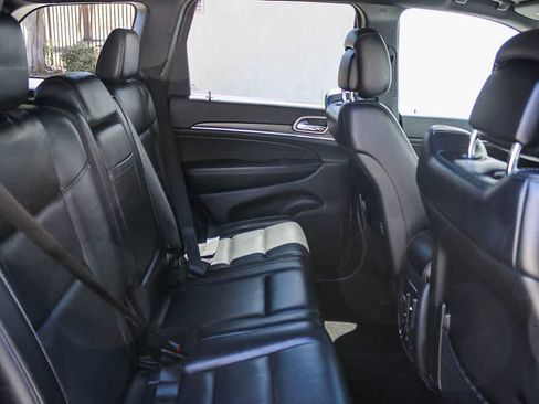 Used 2014 Jeep Grand Cherokee Limited w/ Luxury Group II AWD/4WD image 15