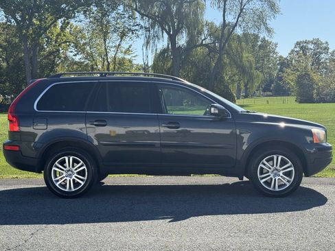 Used 2010 Volvo XC90 3.2 image 5