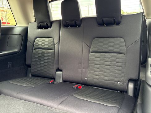 New 2026 Nissan Pathfinder SV image 21