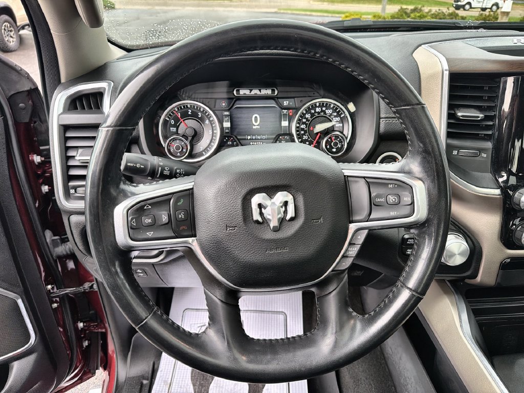 Used 2022 RAM 1500 Laramie AWD/4WD image 11