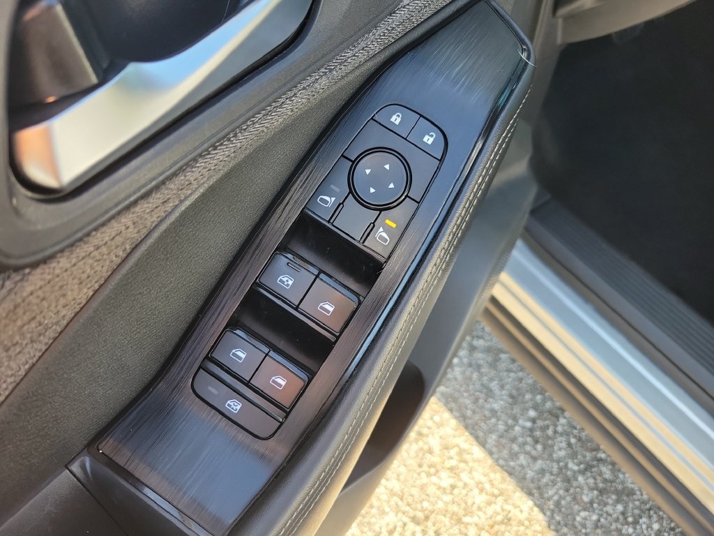 Certified 2022 Nissan Rogue SV AWD/4WD image 14