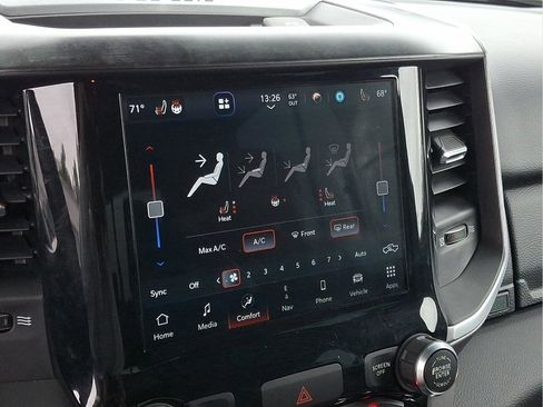 Used 2022 RAM 1500 Big Horn AWD/4WD image 42
