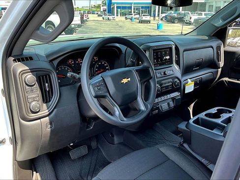 New 2026 Chevrolet Silverado 1500 Custom AWD/4WD image 6