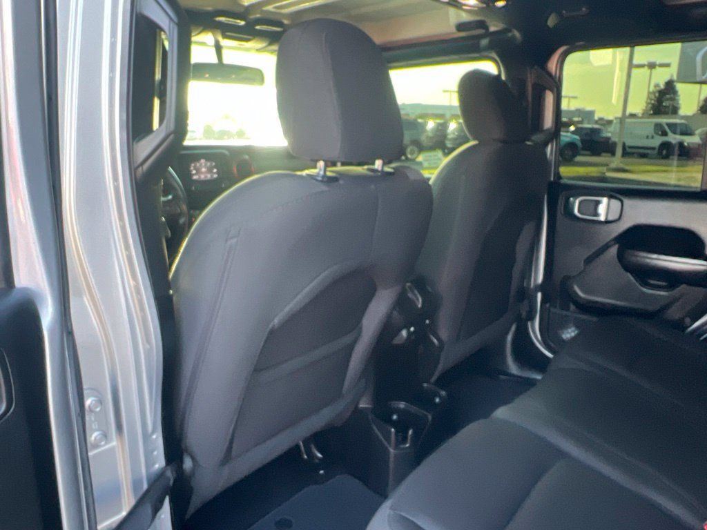 Used 2020 Jeep Wrangler Unlimited Sport S AWD/4WD image 29