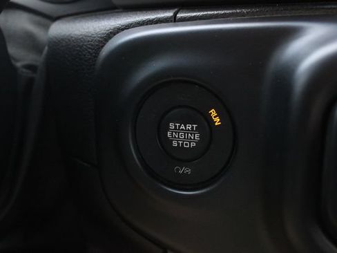 Used 2019 Jeep Wrangler Unlimited Sport S AWD/4WD image 14