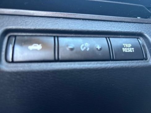 Used 2022 Nissan Altima 2.5 S FWD image 15