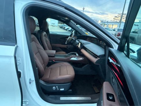 New 2026 Lincoln Nautilus Reserve w/ Jet Appearance Package image 19