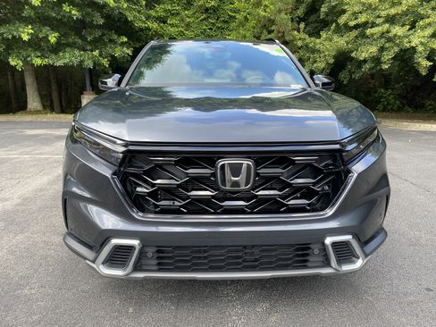 Used 2024 Honda CR-V Sport Touring image 3