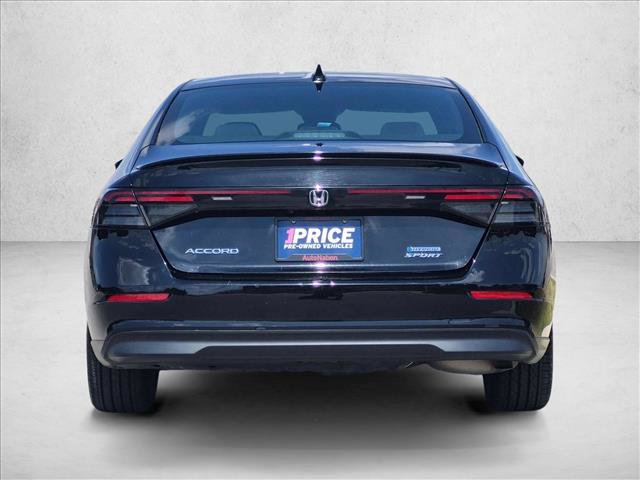 Used 2024 Honda Accord Sport image 7