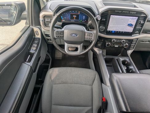 Used 2024 Ford F150 XLT w/ Mobile Office Package image 17