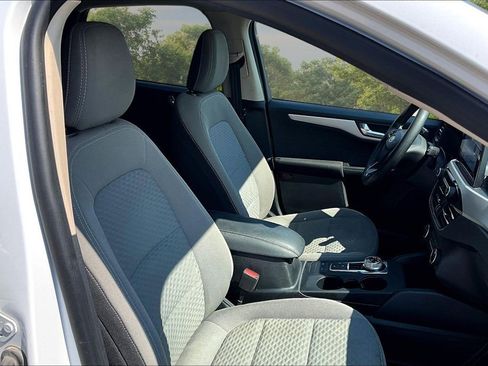 Used 2020 Ford Escape SE AWD/4WD image 7