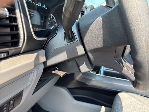 Used 2021 Ford F150 XLT image 50