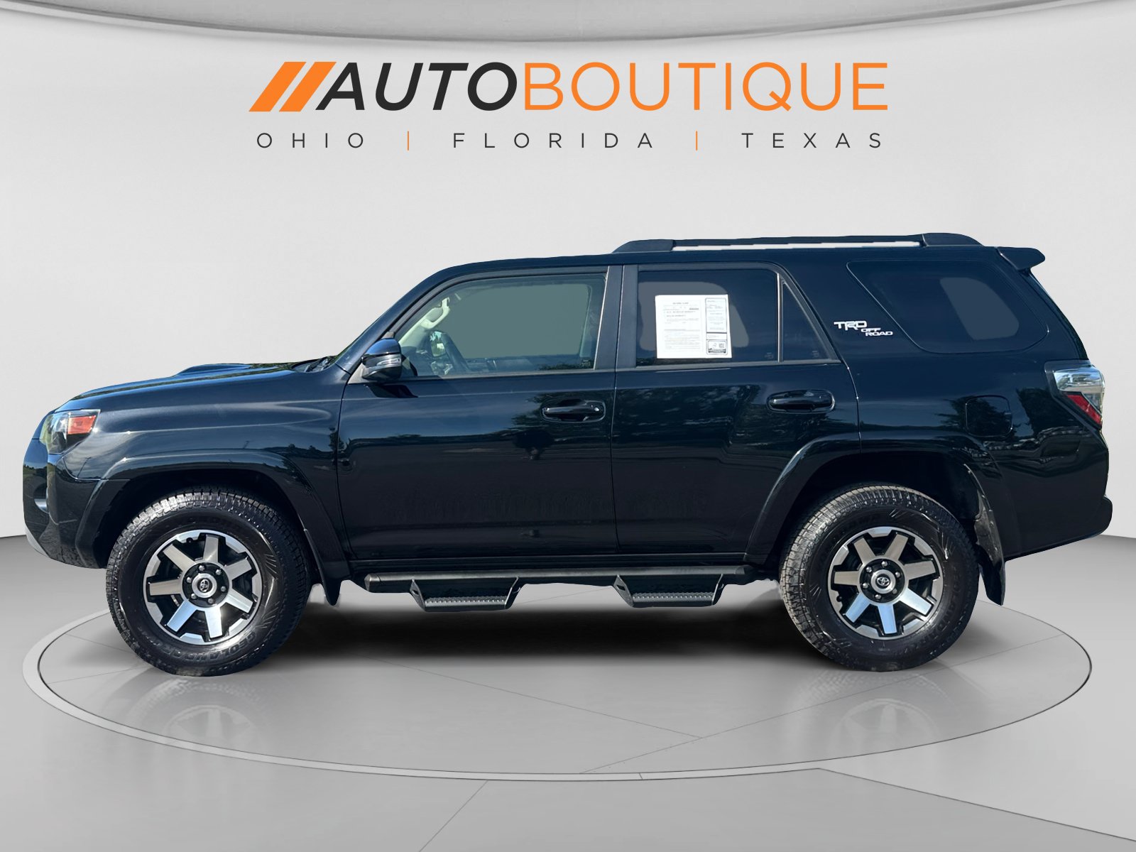 Used 2020 Toyota 4Runner TRD Off-Road Premium w/ Moonroof Package AWD/4WD image 2