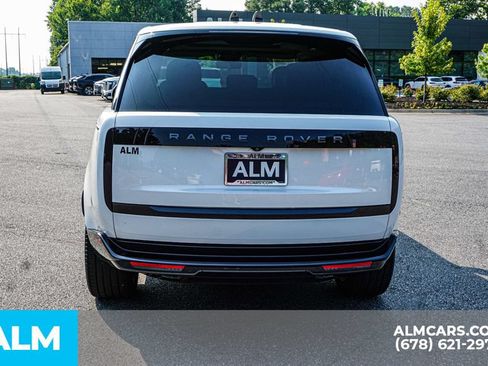 Used 2024 Land Rover Range Rover SE AWD/4WD image 10