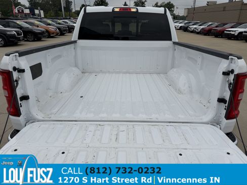 Used 2025 RAM 1500 Laramie AWD/4WD image 12