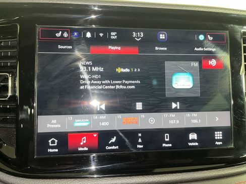 Used 2023 Dodge Durango GT image 14