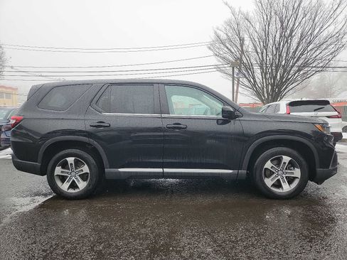 Certified 2025 Honda Pilot EX-L image 7