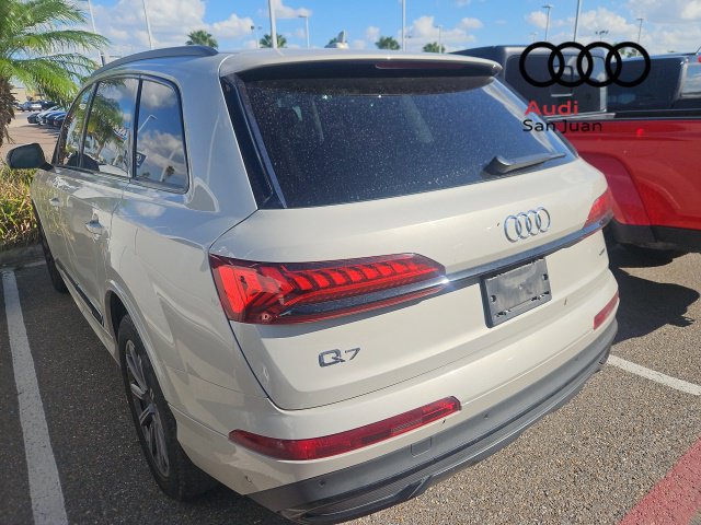 Used 2023 Audi Q7 2.0T Premium Plus w/ Premium Plus Package AWD/4WD image 8