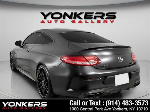Used 2017 Mercedes-Benz C 63 AMG S image 4