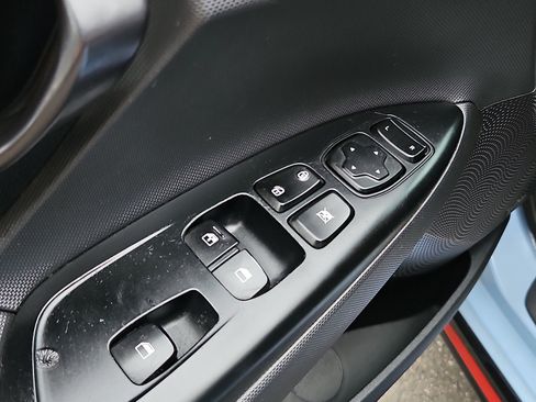 Used 2020 Hyundai Veloster N w/ Performance Package FWD image 25
