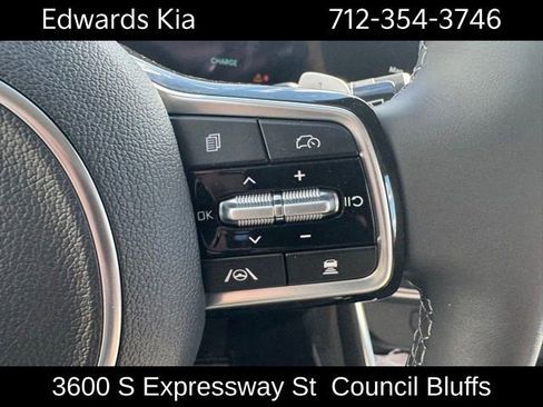 New 2026 Kia Carnival SX FWD image 27