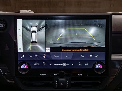 Used 2024 Lexus GX 550 AWD/4WD image 19