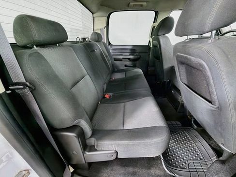 Used 2014 Chevrolet Silverado 2500 LT AWD/4WD image 27
