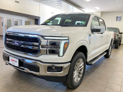 New 2026 Ford F150 Lariat w/ Equipment Group 502A High AWD/4WD image 11