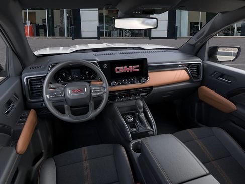 New 2026 GMC Canyon AT4 AWD/4WD image 15