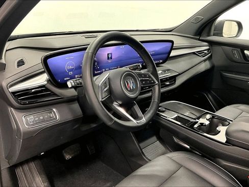 Used 2025 Buick Enclave Preferred FWD image 16