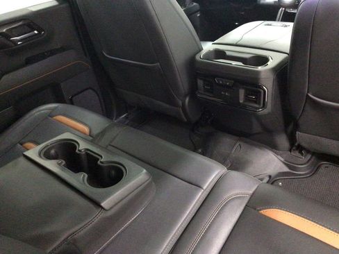 Used 2024 GMC Sierra 2500 AT4 w/ AT4 Premium Plus Package image 27