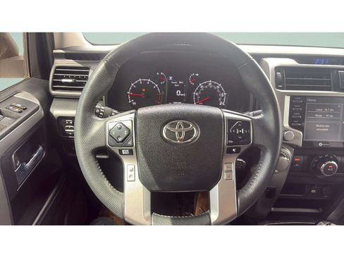 Used 2021 Toyota 4Runner SR5 AWD/4WD image 13