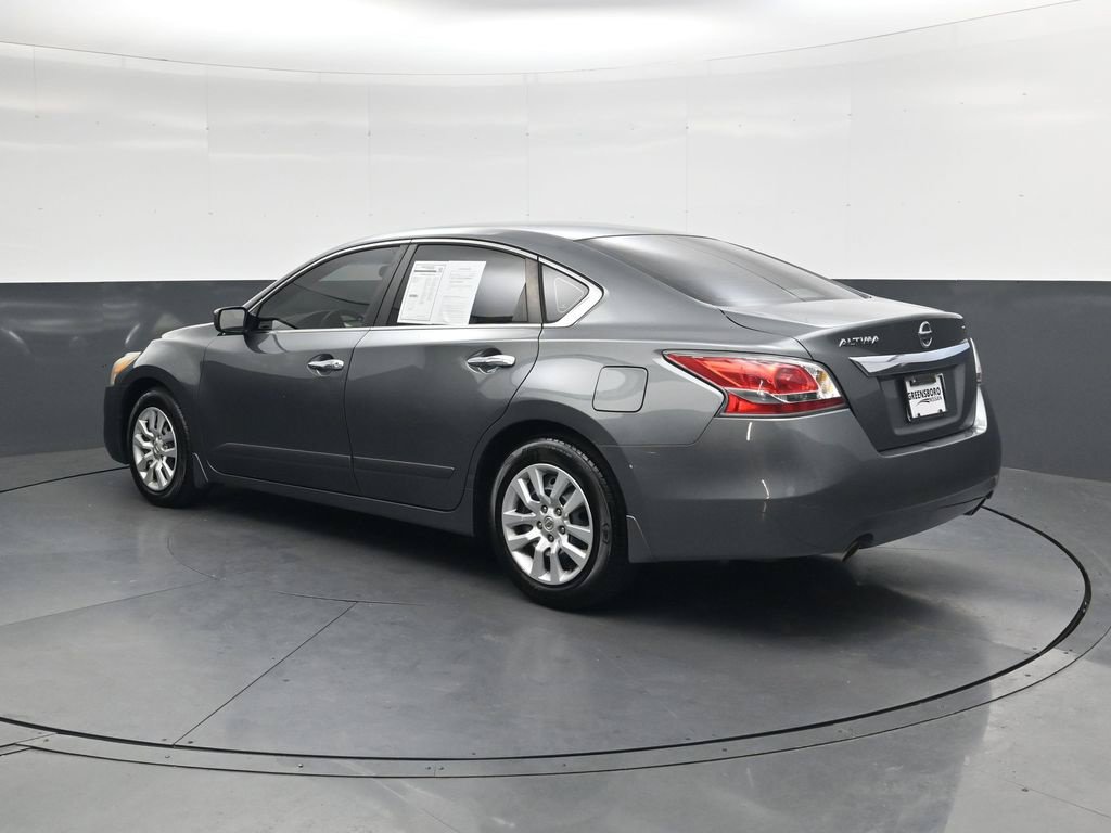 Used 2015 Nissan Altima 2.5 S w/ Power Driver Seat Package FWD image 10