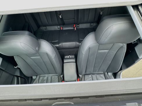 Used 2019 Audi A4 2.0T Premium FWD image 14