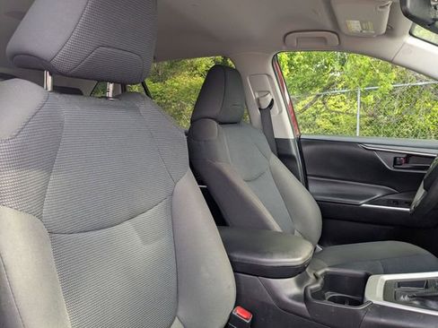 Certified 2024 Toyota RAV4 LE FWD image 35