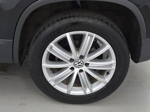 Used 2013 Volkswagen Tiguan SE AWD/4WD image 33