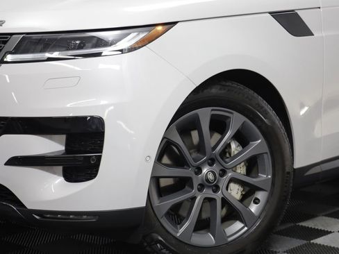 Certified 2025 Land Rover Range Rover Sport SE AWD/4WD image 3