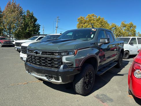 Used 2026 Chevrolet Silverado 1500 ZR2 w/ Dark Appearance Package AWD/4WD image 2