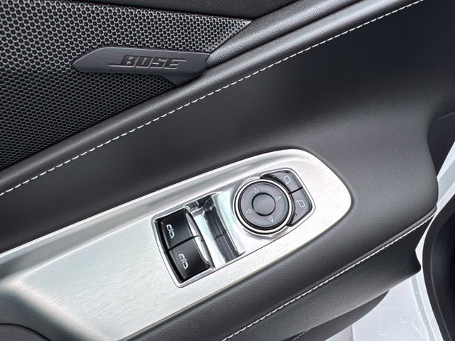 Used 2026 Chevrolet Corvette Z06 RWD image 9