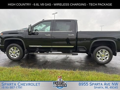 Used 2024 Chevrolet Silverado 3500 High Country w/ Technology Package AWD/4WD image 7