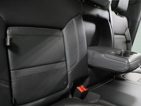 Used 2021 GMC Sierra 2500 Denali w/ Denali Ultimate Package image 30